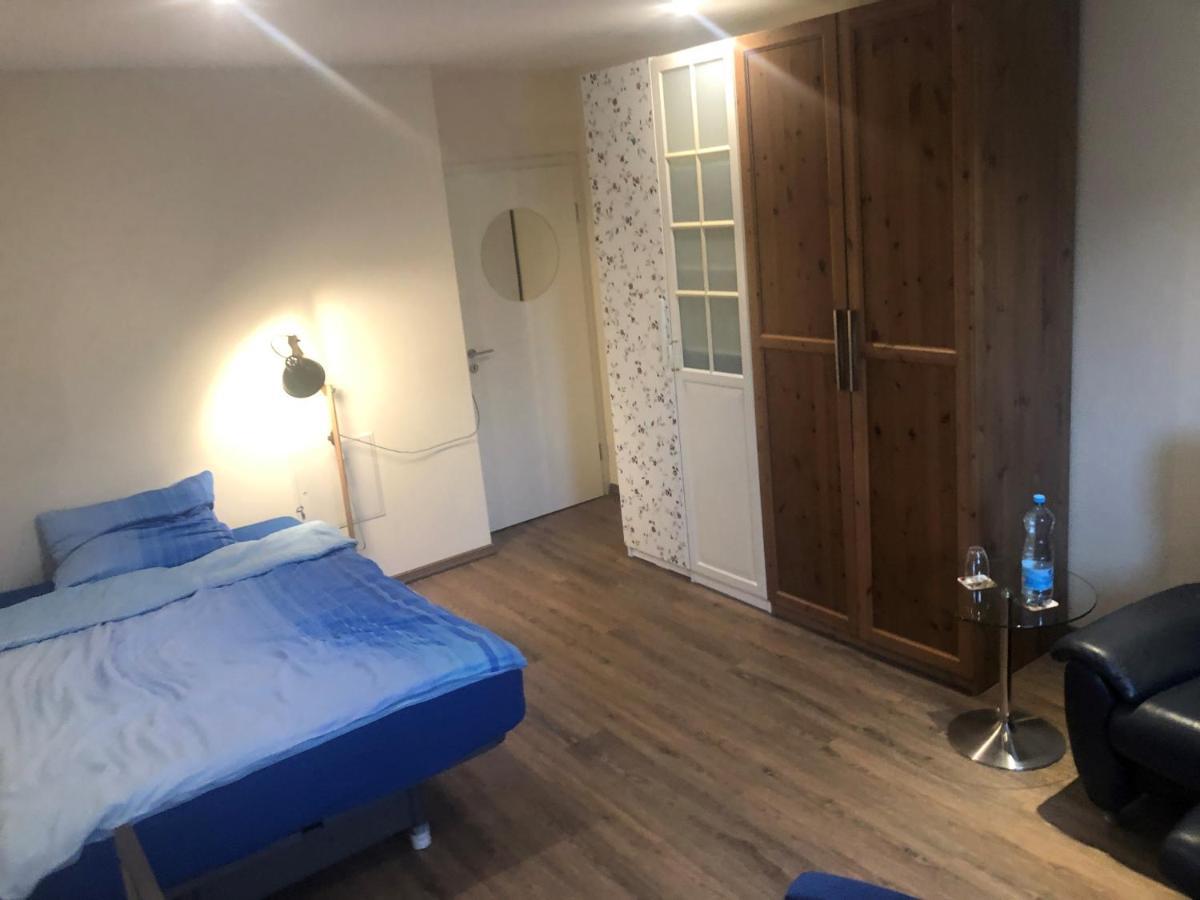 Calm Spacy Room, Own Modern Bath, Near Center, To 1 Person Or A Couple - Not Suitable For Craftsmen, Not Accepted - Privatly Rented Nürnberg